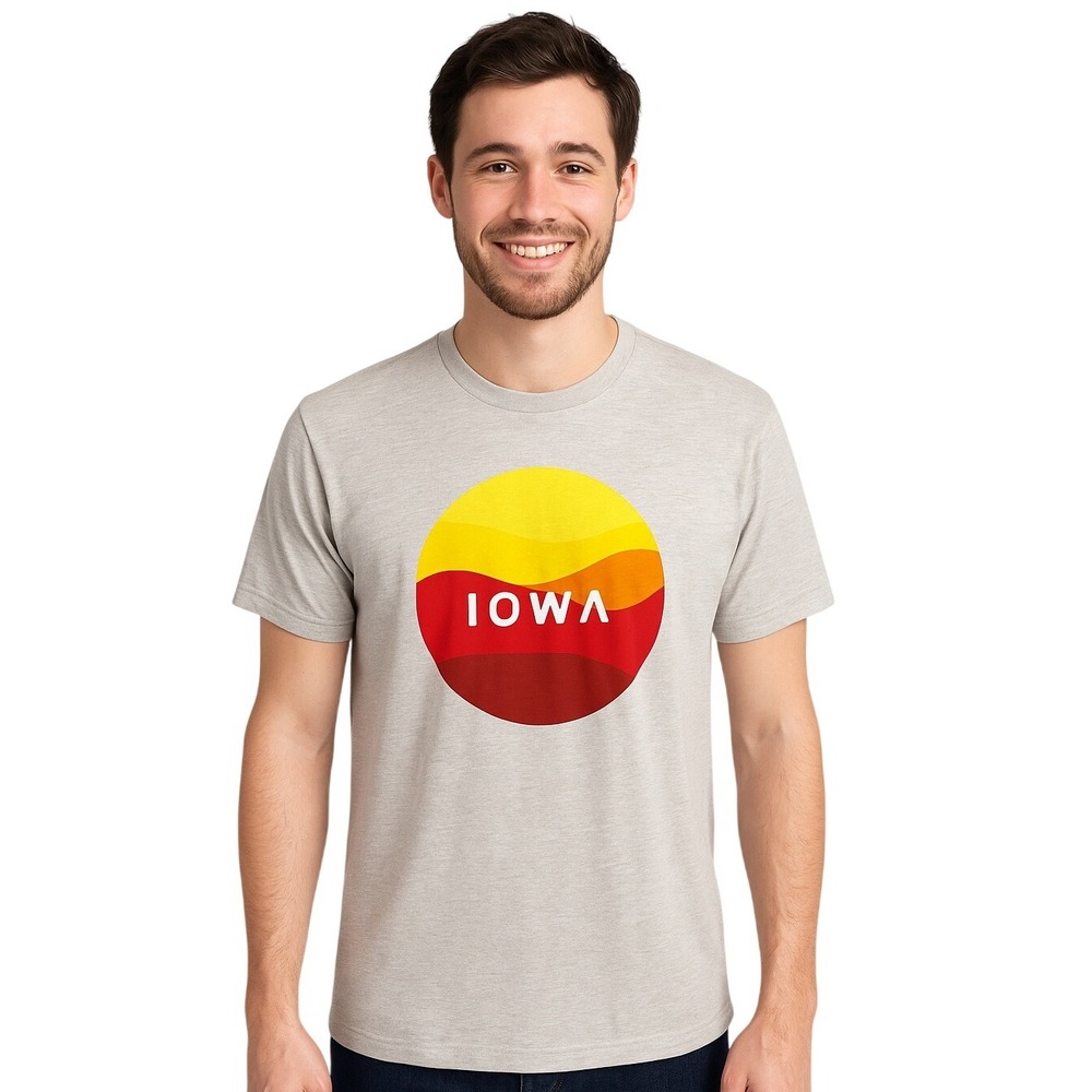 State Of Mine Tee Size LG Heather Grey Retro Sunset‎ Iowa Graphic T-Shirt Casual
